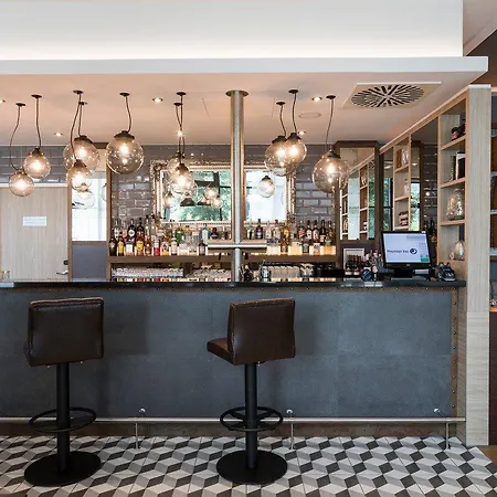 Express - - Centre Φράιμπουργκ