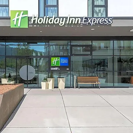 Express - - Centre 3*