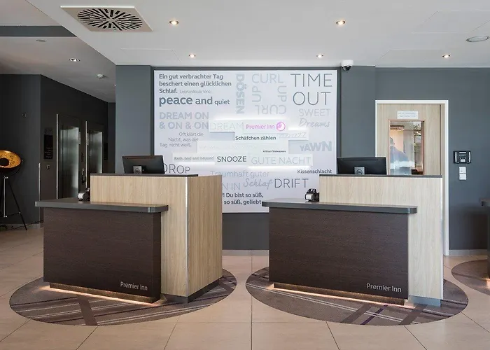 Express - - Centre Hotel